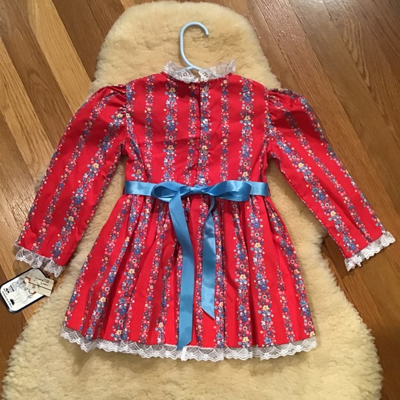 Vintage Nana’s Pet red floral dress - Picture 2 of 13